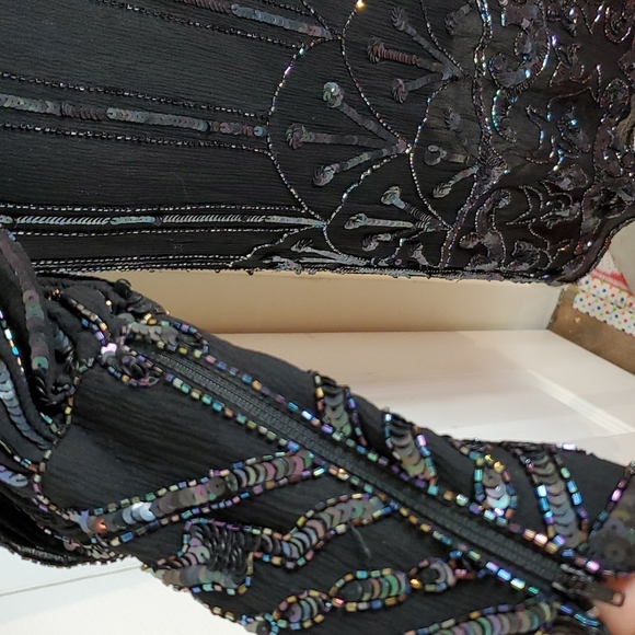 VINTAGE SILK Sequins bubble sleeve dress - Picture 5 of 15